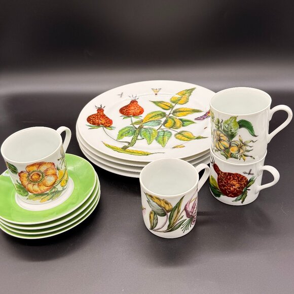 Vintage Mottahedeh The Exotic Plant Set of 4 Dinner Plates, 4 Cups and 4 Saucers - Picture 1 of 10